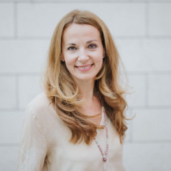 Astrid Florence Cassing - Mediatorin in Unterföhring