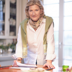 Annunziata Hoensbroech - Mediatorin in Köln